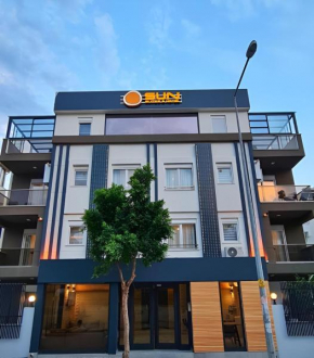 Sun Suites